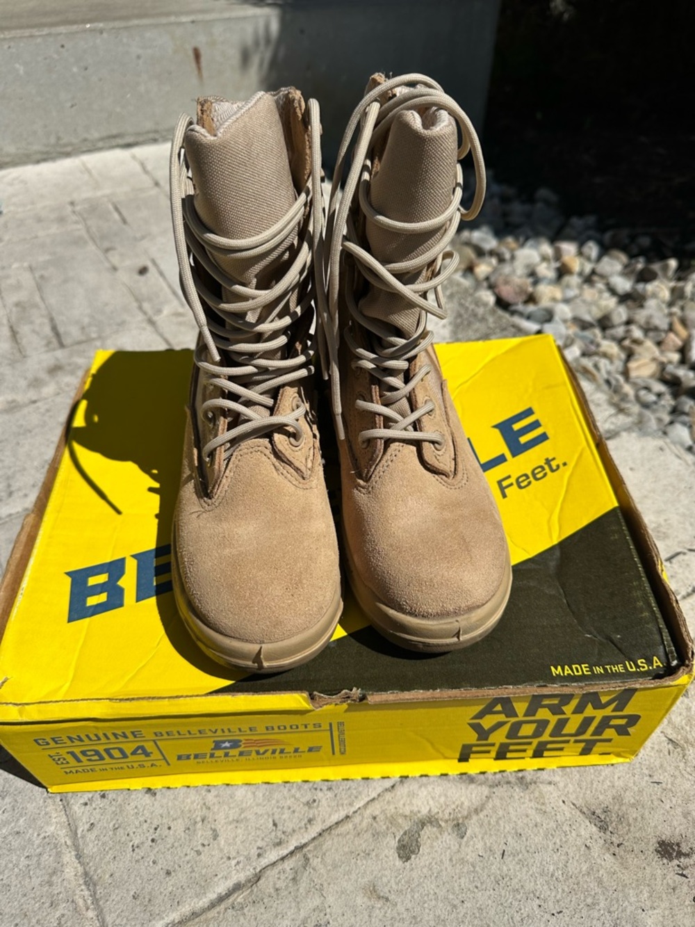 Belleville Tan Military-Style Tactical Boots